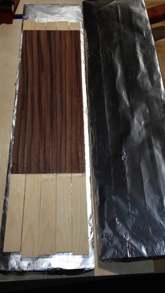 Cozad Guitars - Rosewood and Spruce Lamination