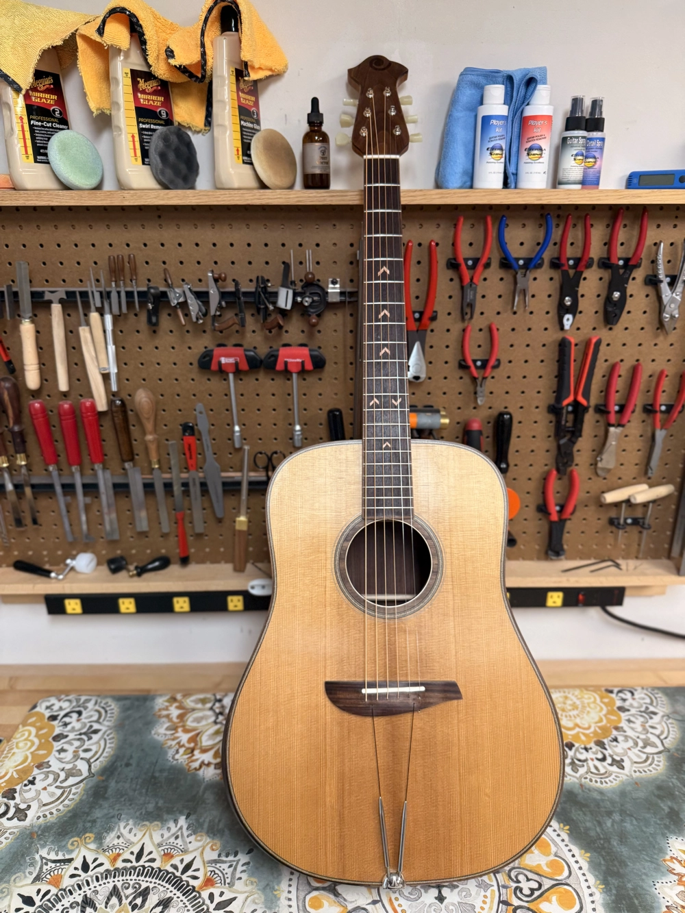 The First Turbo Guitar