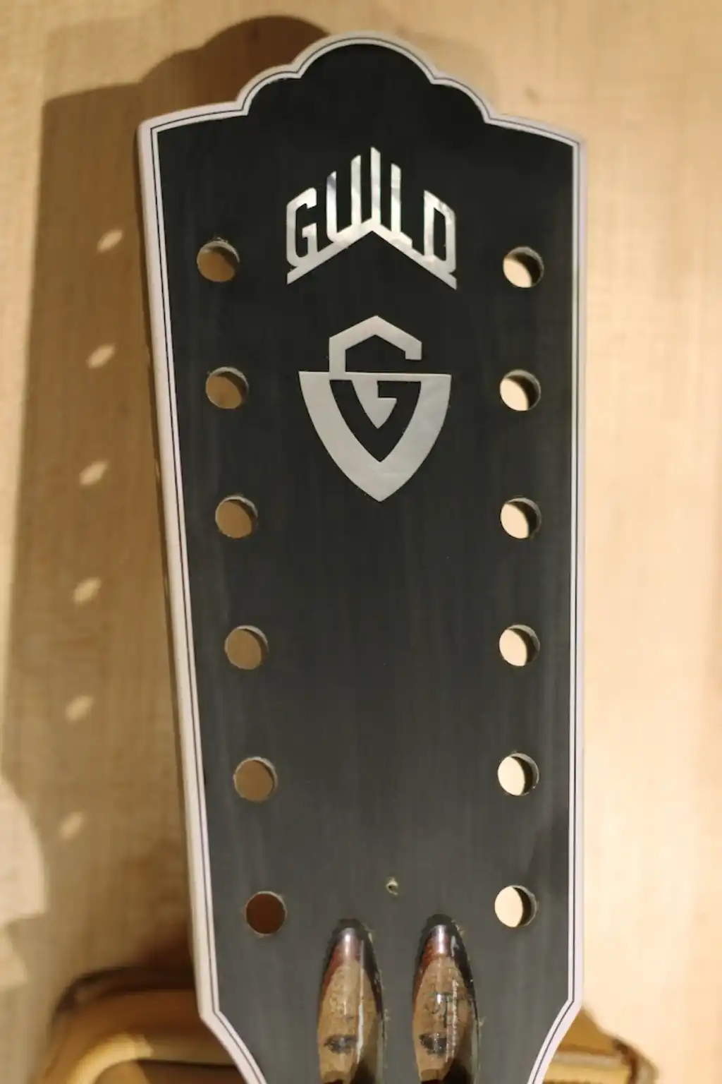 Scraped Headstock