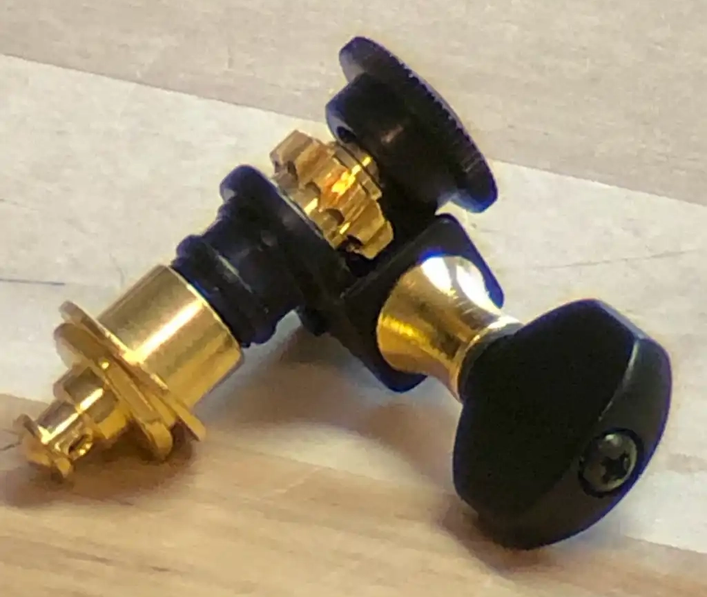 Sperzel Open-Back Trim-Lok